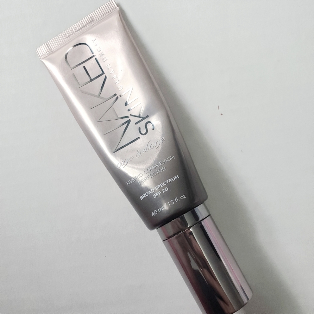 Urban Decay Medium one and done spf 20 foundation